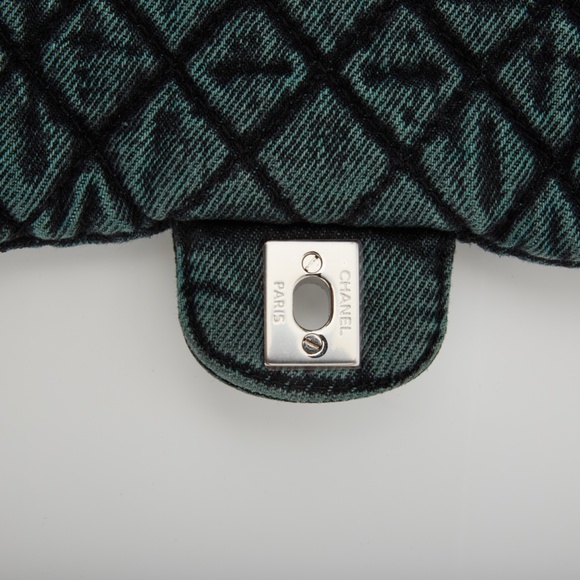 CHANEL DENIM QUILTED SMALL DENIMPRESSION FLAP BLUE - Picture 4 of 9